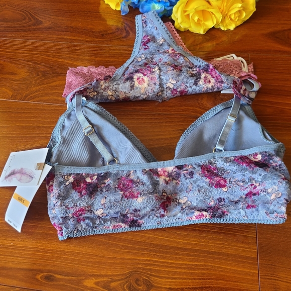 Jessica Simpson 3pc Bralette & Thong Set - Picture 4 of 10